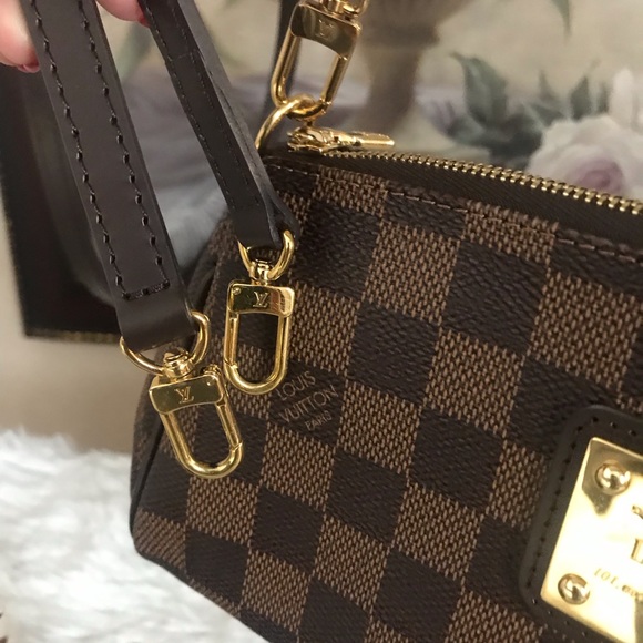 🔥LV EVA Cluth/Crossbody Bag - Picture 15 of 17